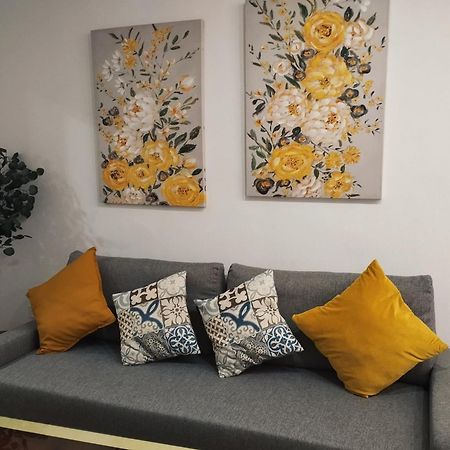 Casa Ana Apartment เซบีญา ภายนอก รูปภาพ